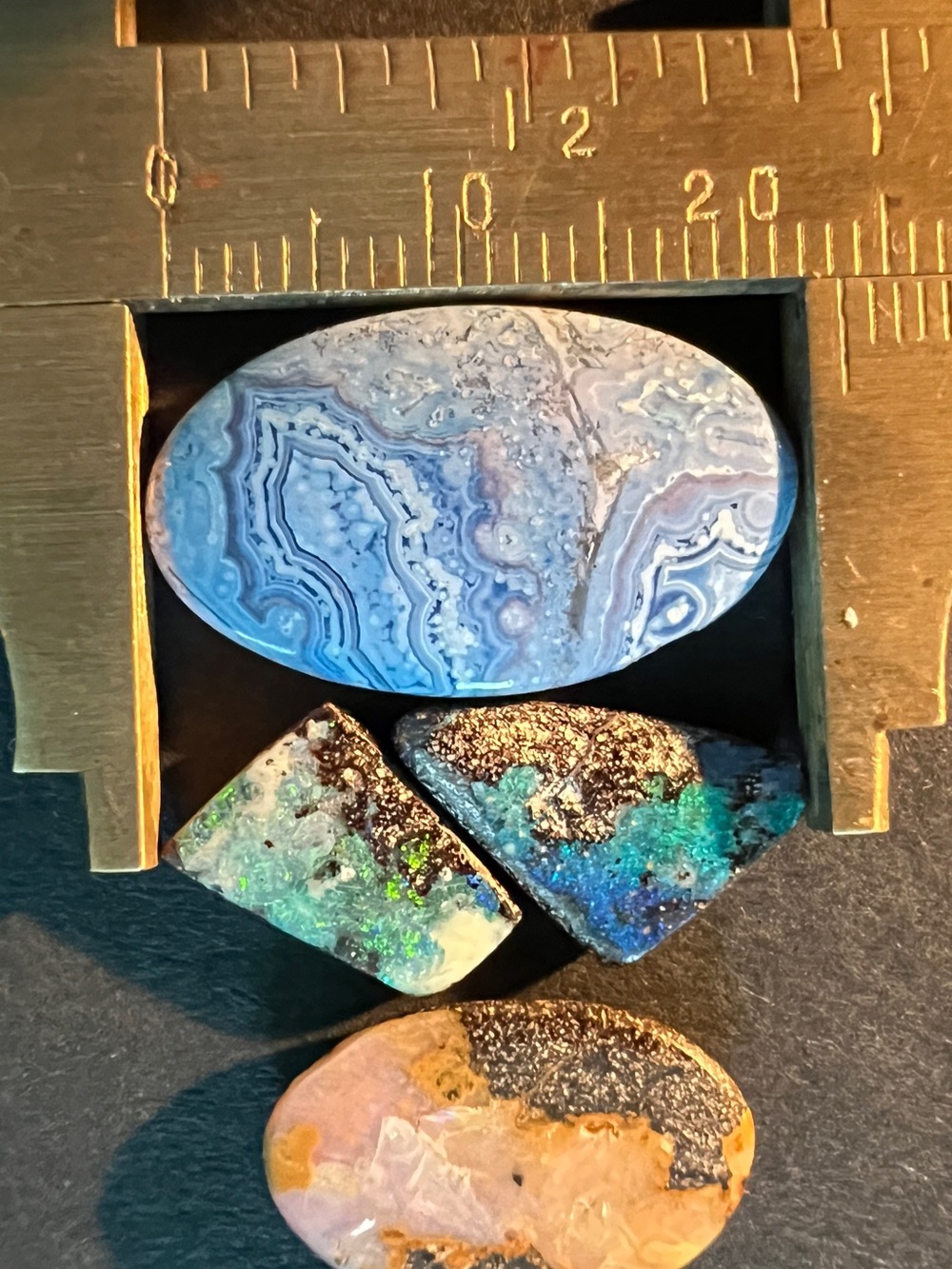 Australian Boulder Opal and Gemstone lot - Picture 3 of 6